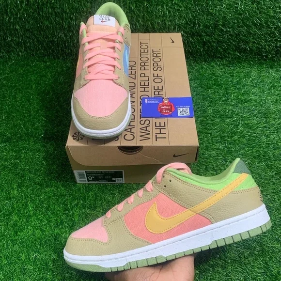 2022 Nike Dunk Low SE “Sun Club” - Picture 6 of 17
